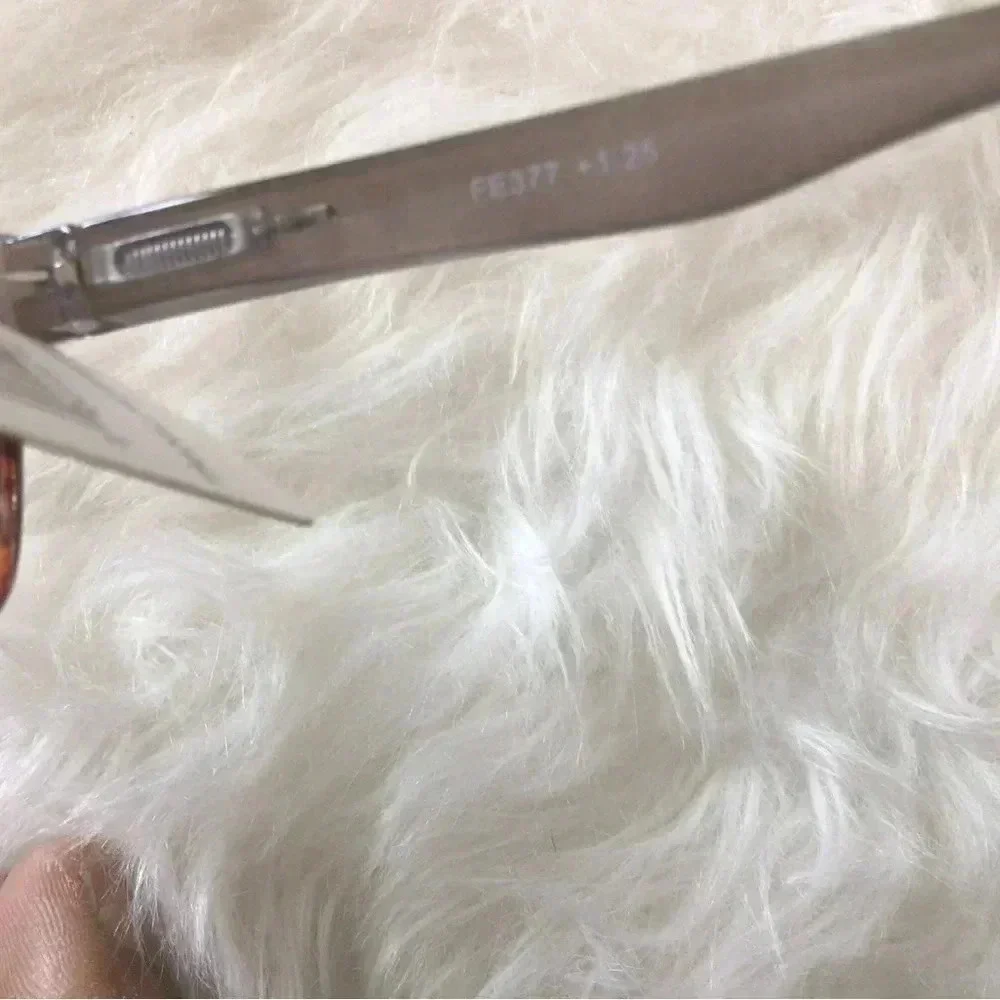 Reading‎ glasses 1.25
